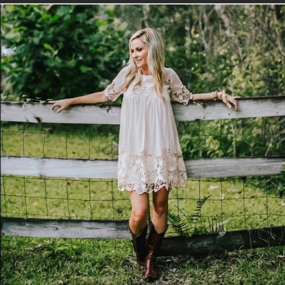 Anthropologie Holding Horses Magnolia Embroidered Lace Dress Size 0 - Picture 1 of 8